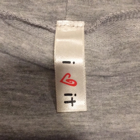 Long sleeve cropped tee - Picture 3 of 4